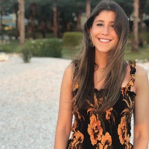 Meet your Posher, Natalie